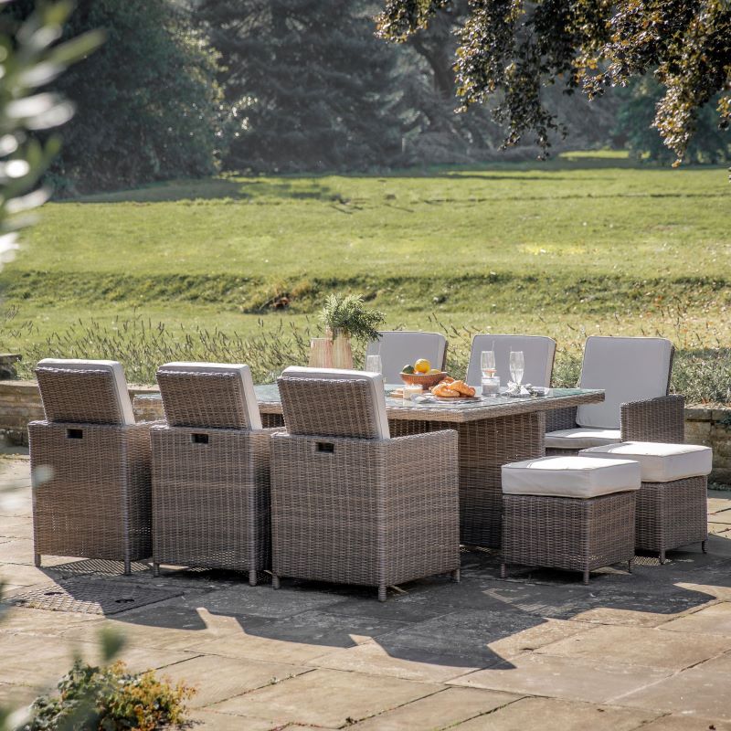 Cube Dining Set- Rondin- 10 Seater- Lifestyle